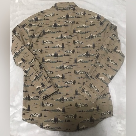 Croft & Barrow Mountain Scenery Front Button Down Shirt - Picture 2 of 4